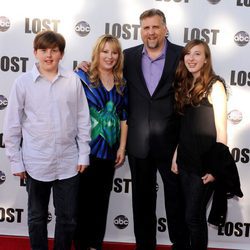 Daniel Roebuck y su familia