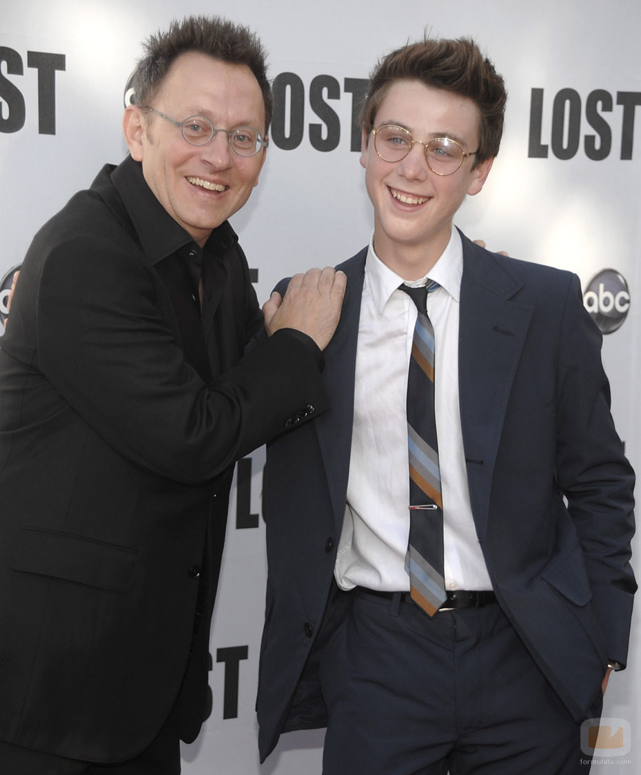 Michael Emerson y Sterling Beaumon