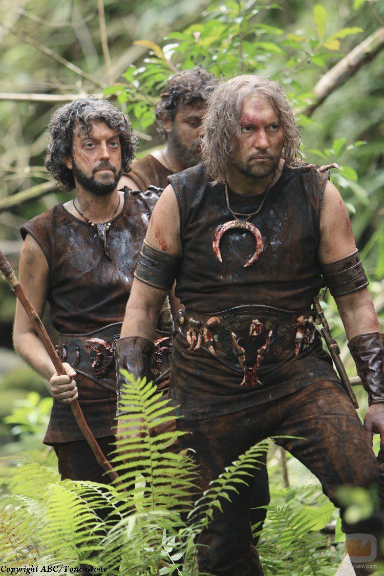 Los Otros en 'Across the Sea'