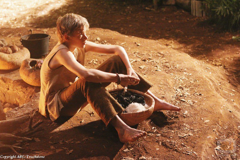 Kenton Duty en 'Across the Sea'