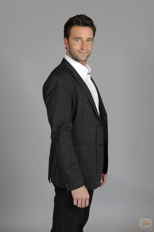 Fernando Gil es Felipe de Borbón