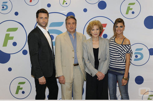 Juanjo Puigcorbé, Marisa Paredes, Fernando Gil y Amaia Salamanca