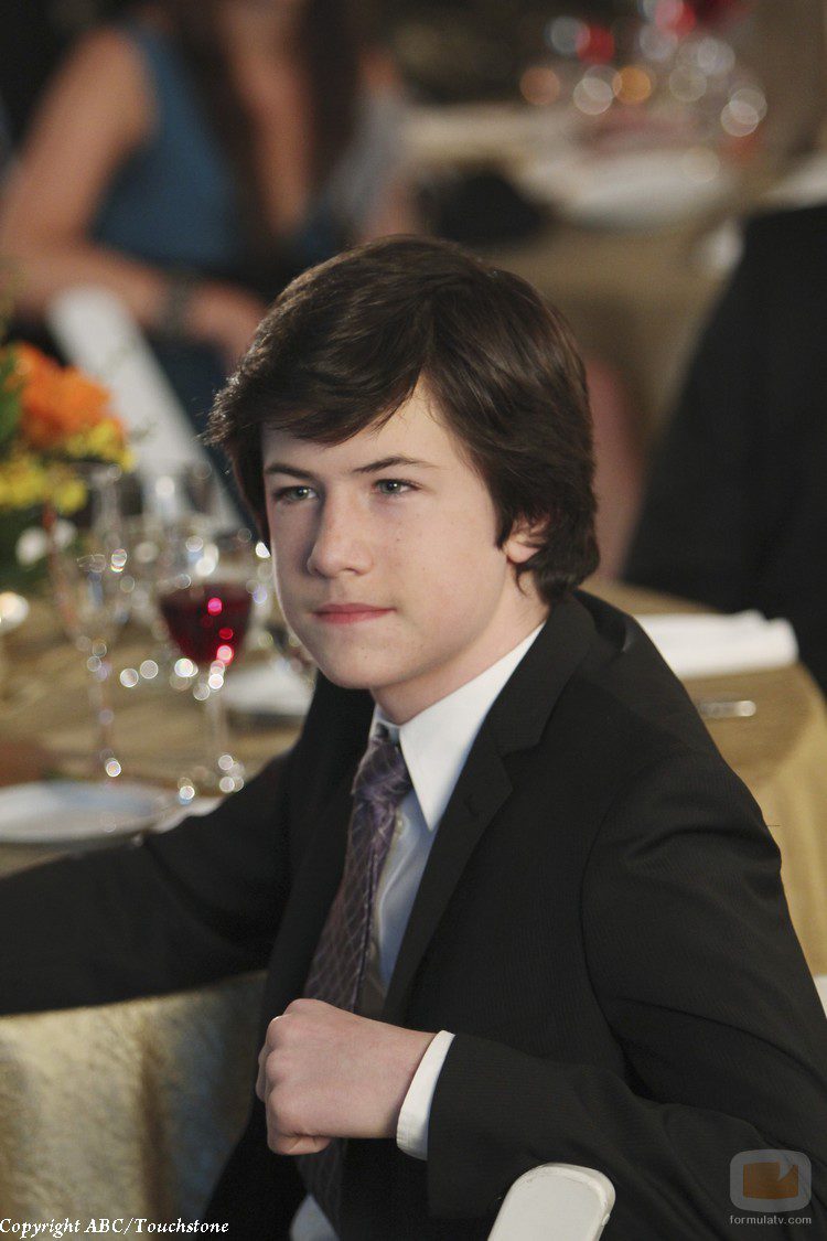 Dylan Minnette en 'Lost'