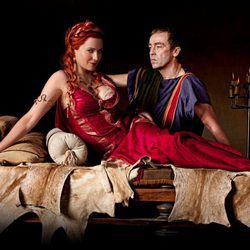 Lucretia y Batiatus en 'Spartacus: Sangre y Arena'