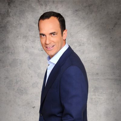 Santi Acosta es el presentador de 'Enemigos íntimos'