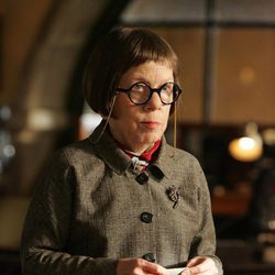 Linda Hunt en 'NCIS: Los Angeles'