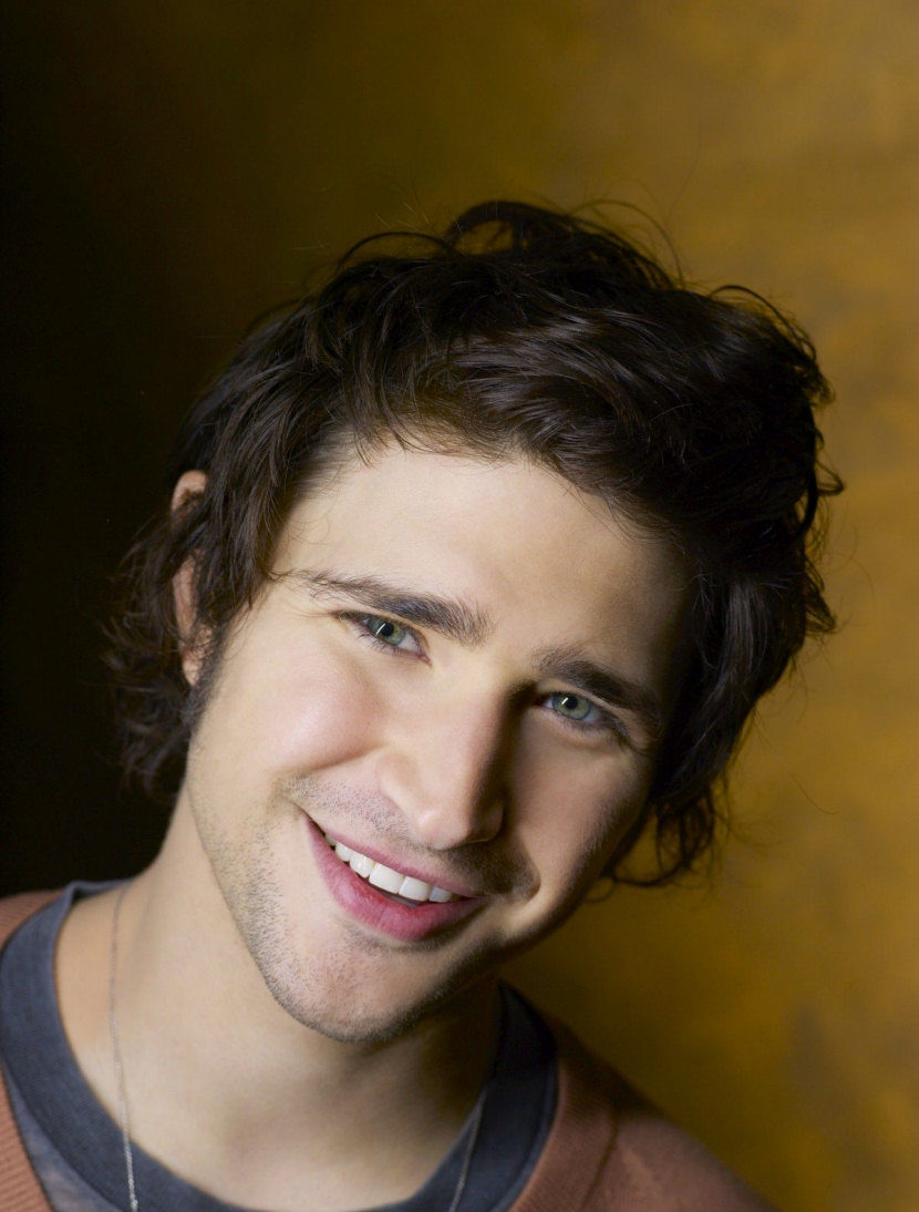 Primer plano de Matt Dallas