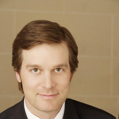 Peter Krause es Nick George en 'Dirty Sexy Money'