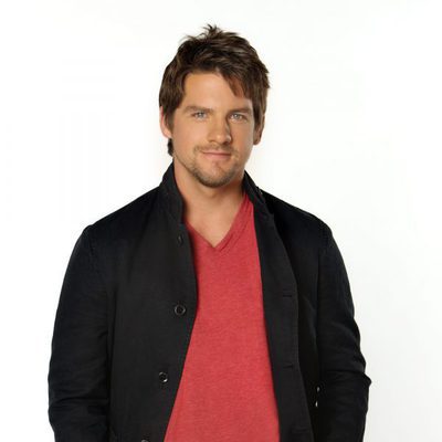Zachary Knighton, en 'Happy endings'