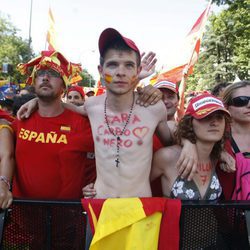Miles de aficionados siguen la final del Mundial en Recoletos