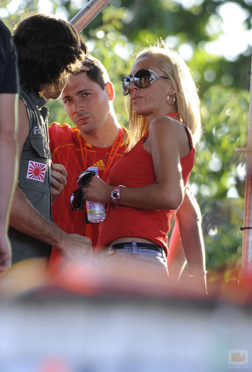 Belén Esteban en la celebración de la Selección Española