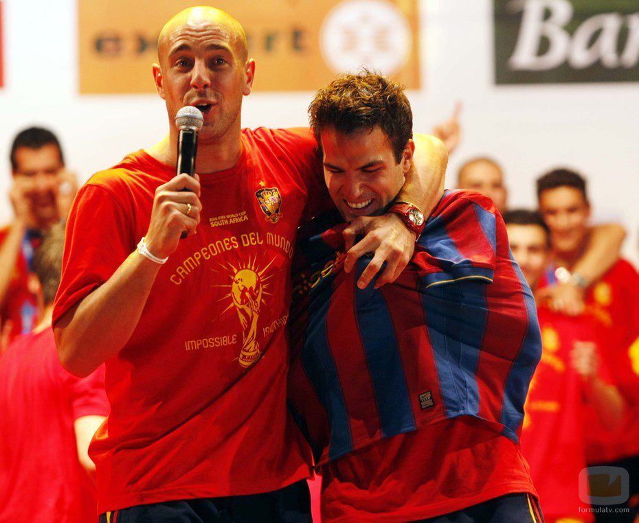 Cesc, con la camiseta del Barça durante la celebración del Mundial