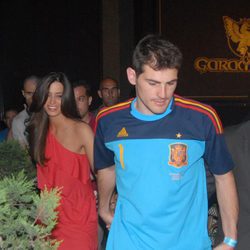 Íker Casillas y Sara Carbonero, de la mano