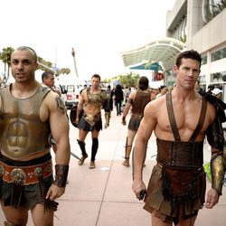 Los guerreros de 'Spartacus' en la Comic Con 2010