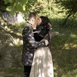 Beso entre Enrique VII y Ana Bolena