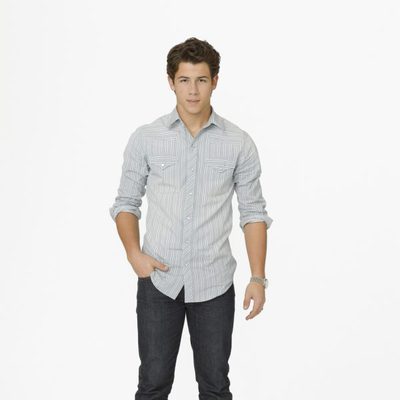 Nick Jonas es Nate Gray