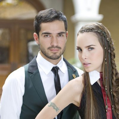 Los protagonistas de 'Camaleones'