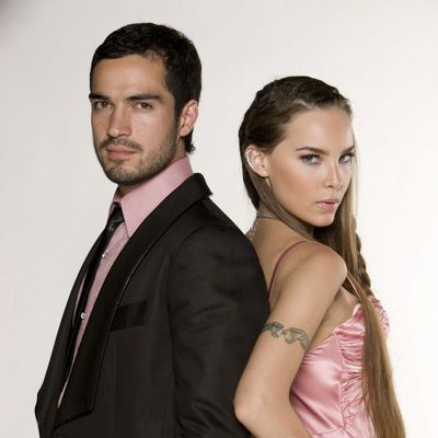 Belinda, junto a Alfonso Herrera
