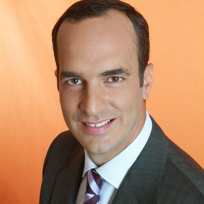 Santi Acosta presenta 'Confidencial SA'