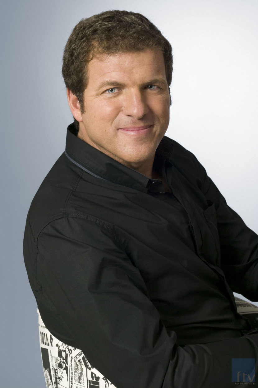 Foto promocional de Mario Picazo, presentador de 'Clever'