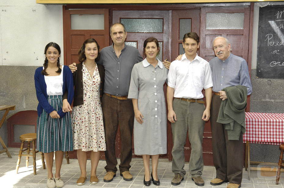  Familia Muñoz (Portería) en la sexta temporada de 'Amar en tiempos revueltos'