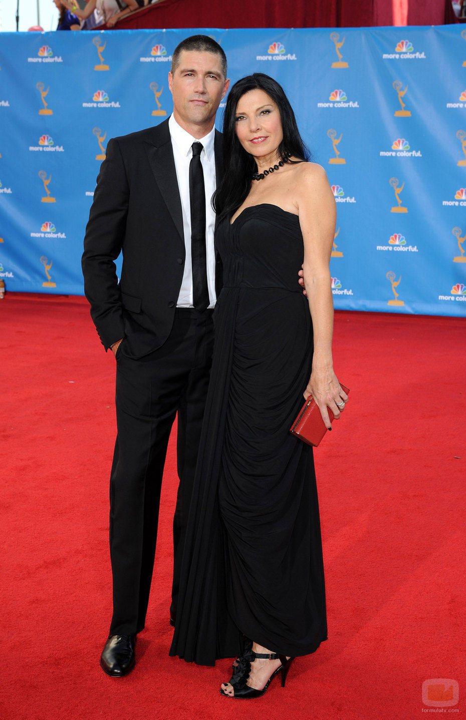 Matthew Fox y Margherita Ronchi en los Emmy