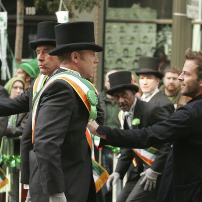 Ian Ziering en un cameo en 'CSI: NY'