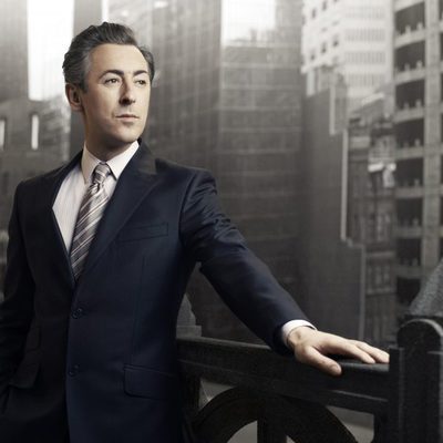 Alan Cumming es Eli Gold