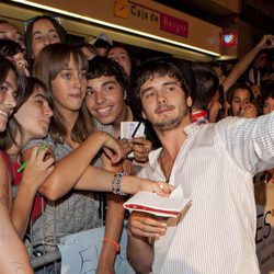 Yon González con los fans