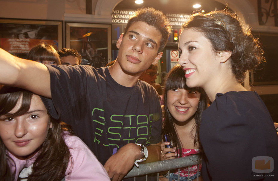 Blanca Suárez con un fan