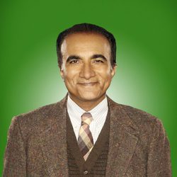 Iqbal Theba de 'Glee'