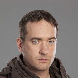 Matthew Macfadyen es el Prior Philip