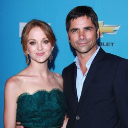 John Stamos y Jayma Mays