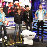 Chayanne, Juan, Damián y el water