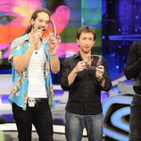 Pablo Motos, con el disco de Chayanne