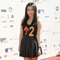 Brenda Song en 'Stand Up to Cancer'