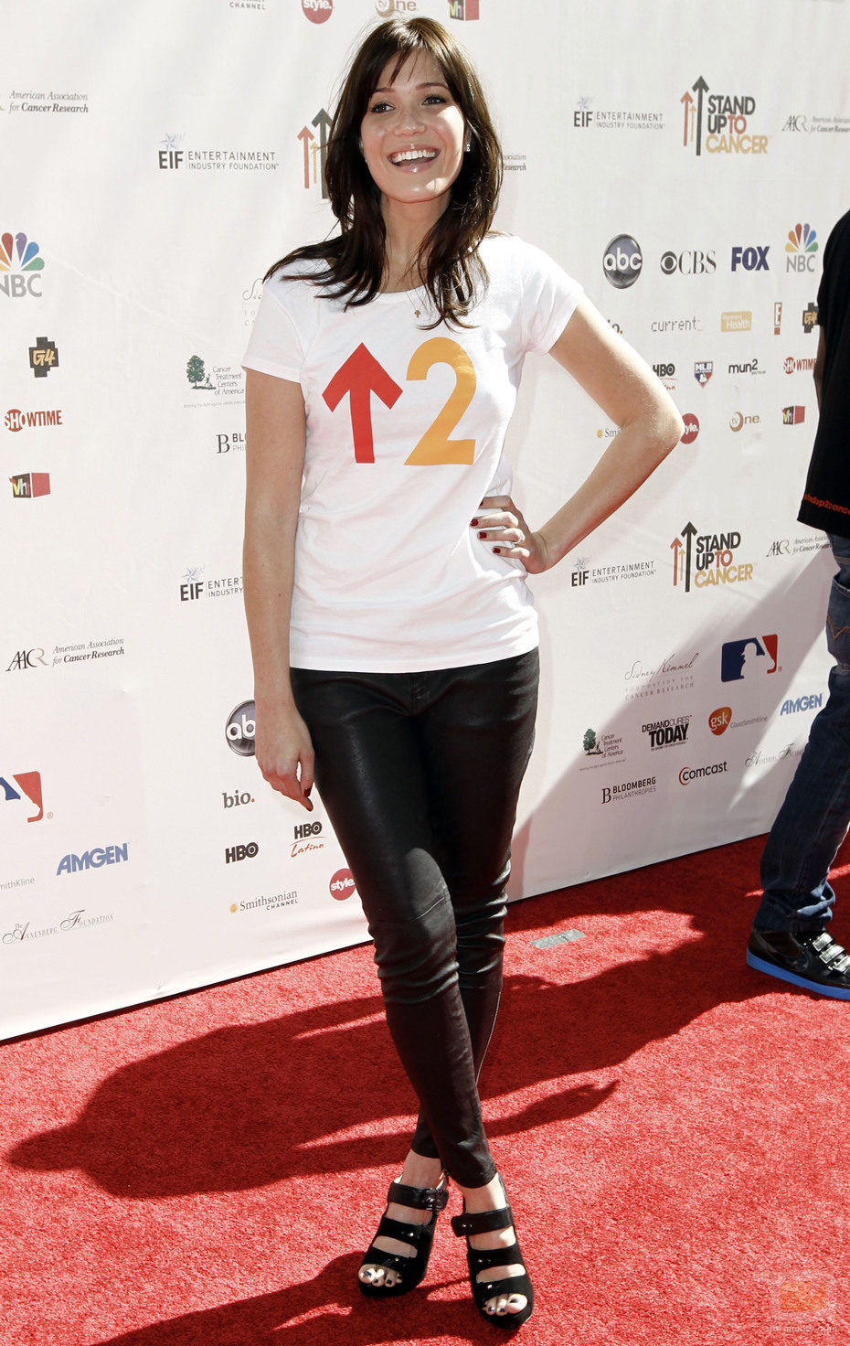 Mandy Moore en 'Stand Up to Cancer'