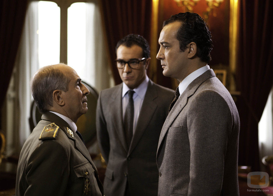 Francisco Franco con Alfonso de Borbón