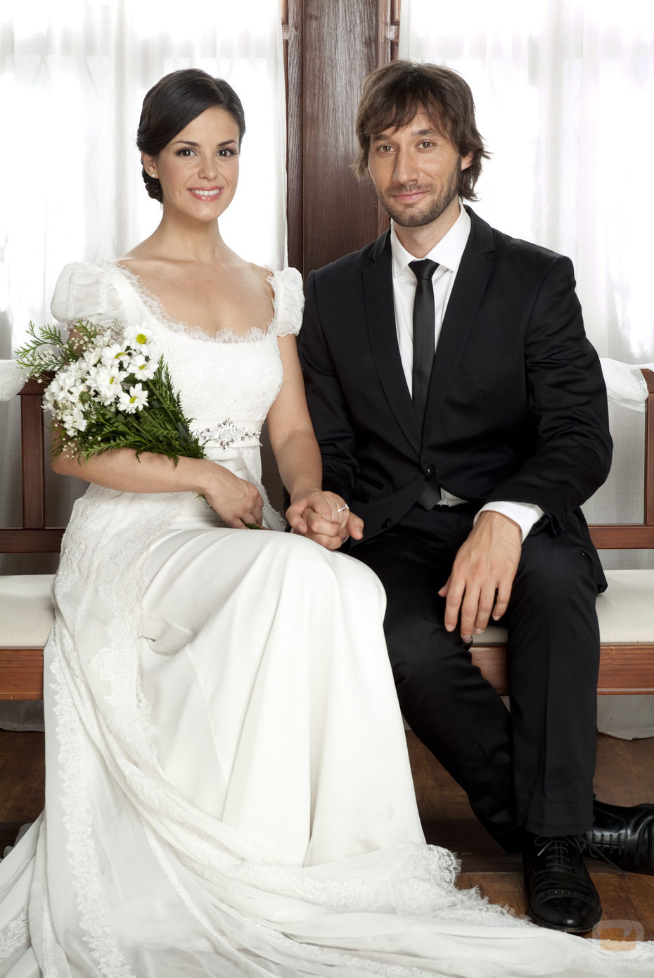 Boda en 'El internado' de Fermín y María