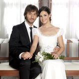 Fermín y María posan juntos tras su boda en 'El internado'
