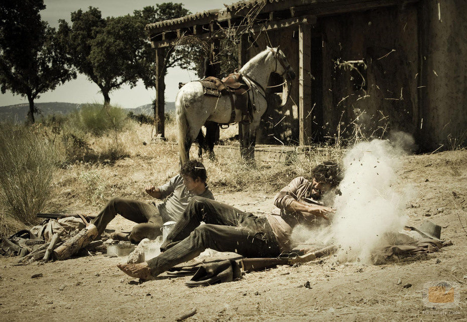 Los hermanos Bravo en un tiroteo