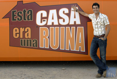 El modelo Jorge Fernández presenta 'Esta casa era una ruina'