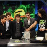Motos, Garfield, Eisenberg y Timberlake con Marron