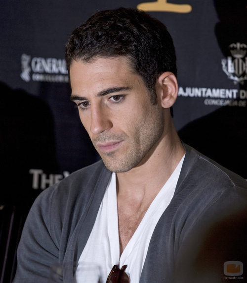 Miguel Ángel Silvestre sale en 'Alakrana'