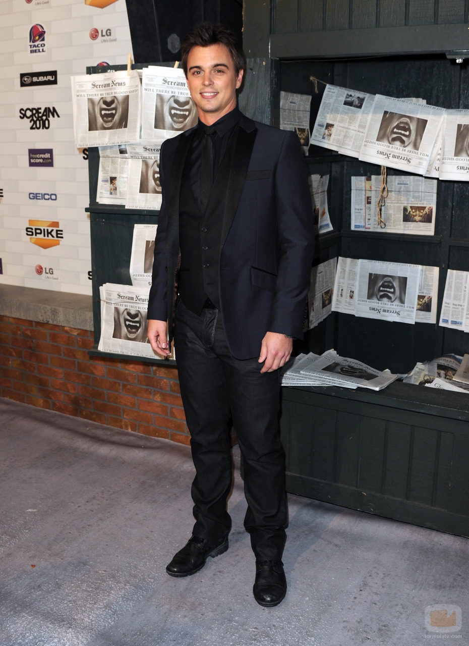 Darin Brooks