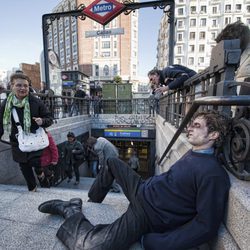 Los zombies llegan a la estación de metro de Callao