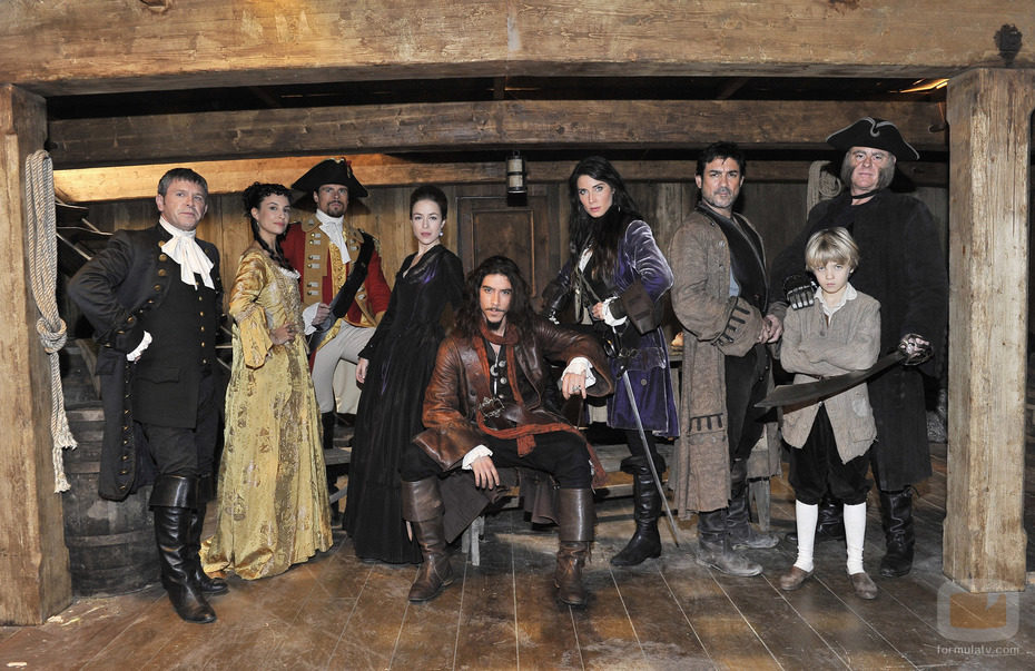 Elenco principal de 'Piratas'