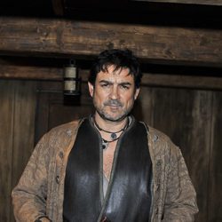 Miguel Ortiz es Esteban Yáñez de Oliveira en 'Piratas'