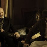 Joel Bosqued, junto a Lobo, en 'Tierra de Lobos'