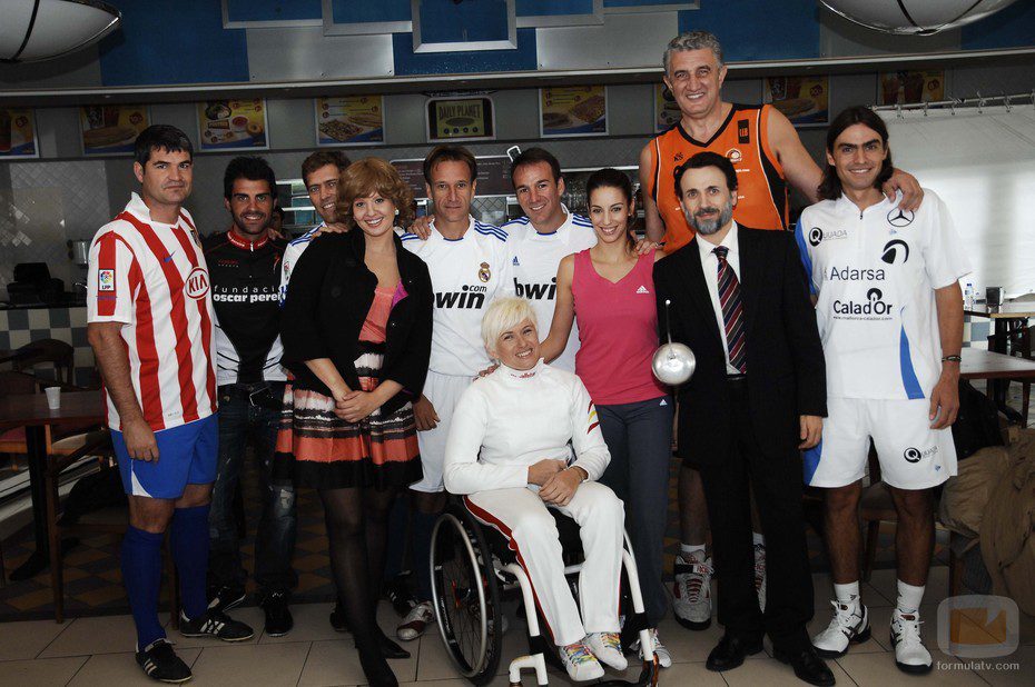 José Mota con los deportistas